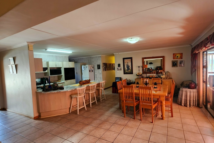 3 Bedroom Property for Sale in Hartenbos Central Western Cape
